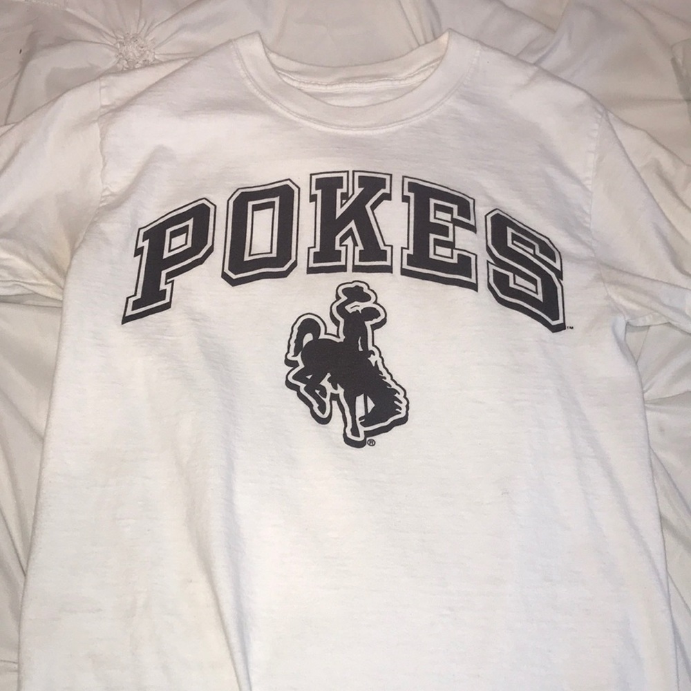 White pokes t-shirt